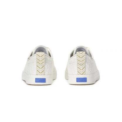 Cruise Mini Daisy Eyelet Slip On