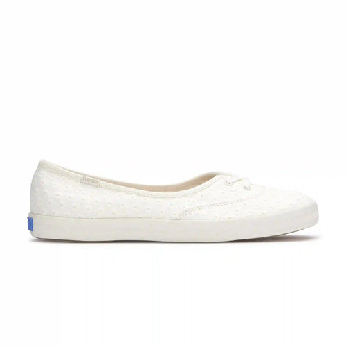 The Mini Daisy Eyelet Slip-On
